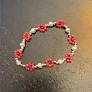Beaded flower, with pearls, bracelet